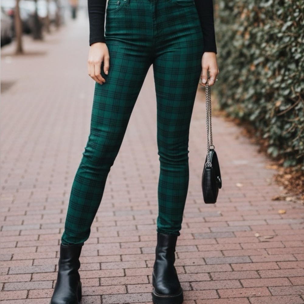 Free people green plaid skinny jean size 24